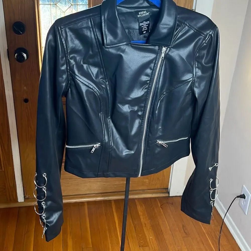 Hot Topic Social Collision Black & Silver O-Ring Moto Jacket Medium